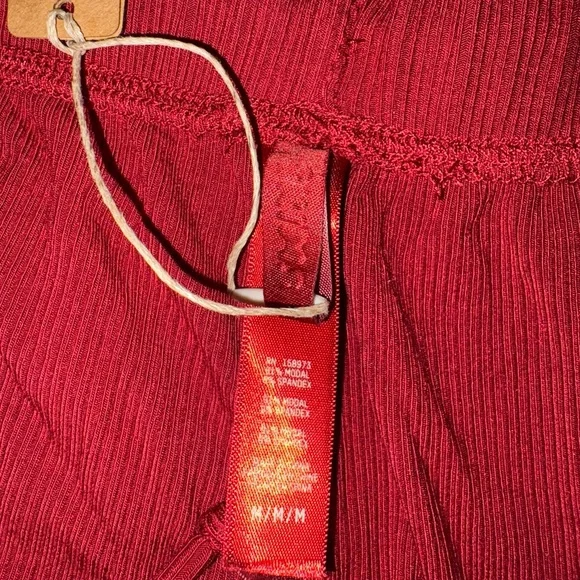 ♥️ NTW Skims Brick Red Soft Lounge Pants - Picture 3 of 4